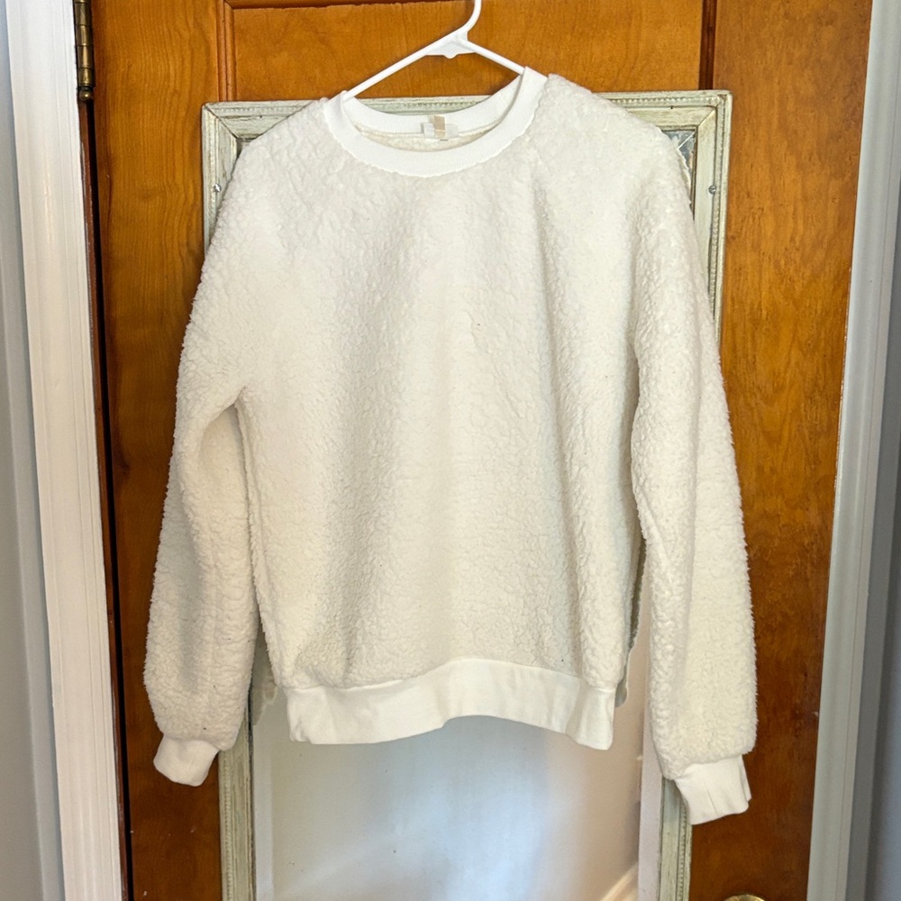 Cozy White Crew Neck Sweater